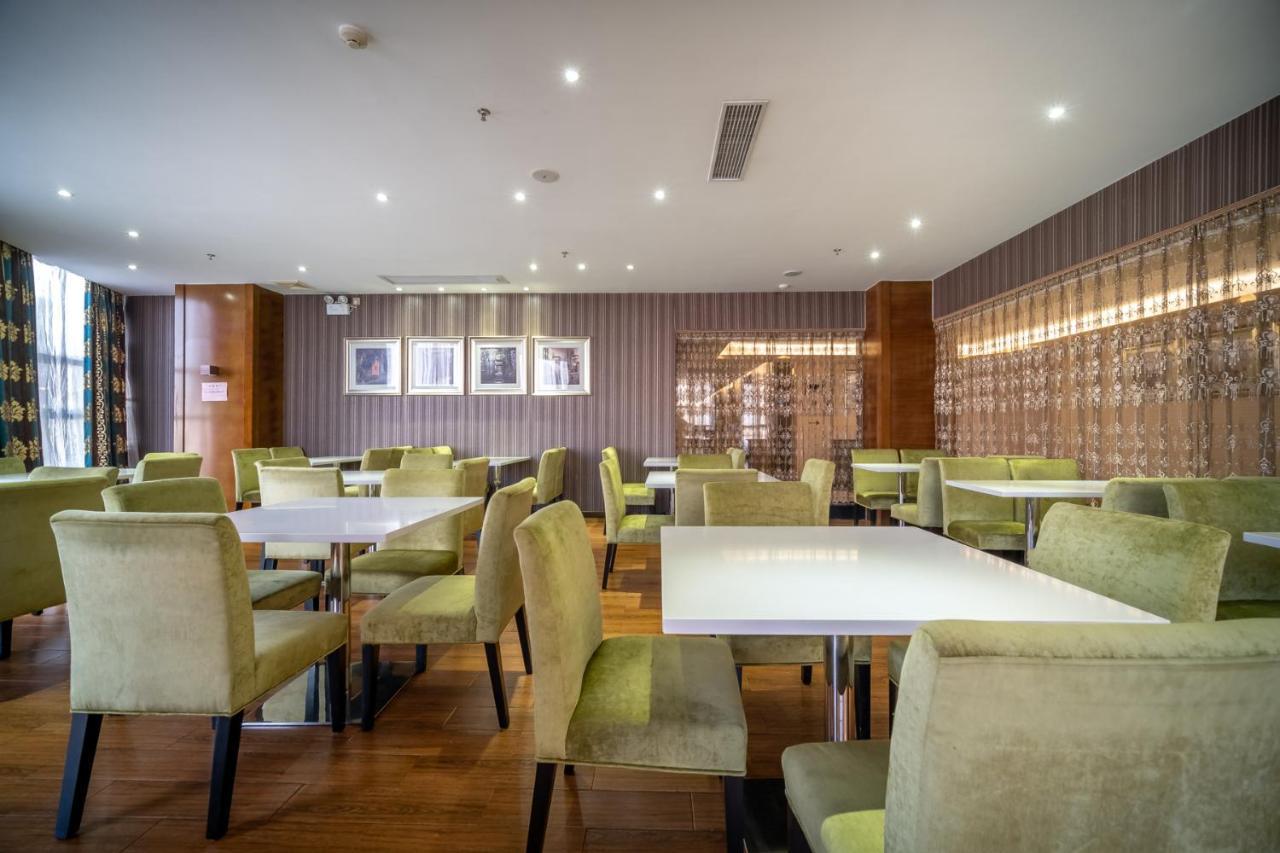 Relteem Hotel Чжуншань Экстерьер фото
