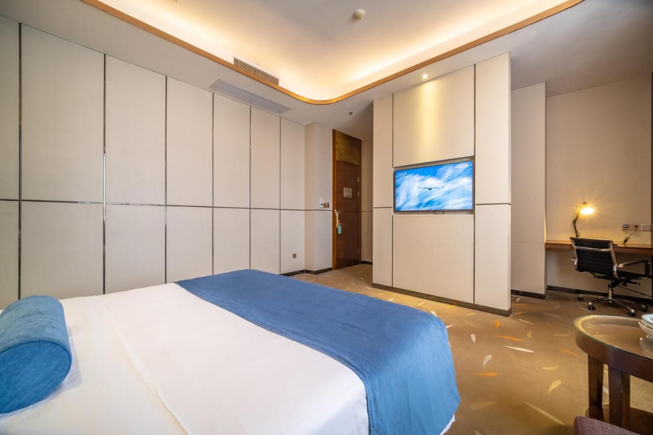 Relteem Hotel Чжуншань Экстерьер фото
